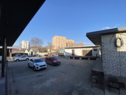    -  1  2402 (   )  8