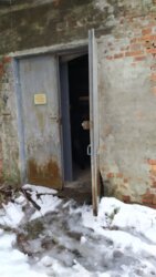     -   1582735  8