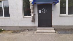        1560860  2
