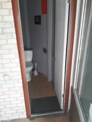 Помещение 40м2 на остановке 15000грн фото 2 Помещение 40м2 на остановке 15000грн фото 2