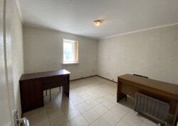 ������� ���������� ��������� �� ���. ����� ��������� 143, ����� 240 ��.� ���� 33