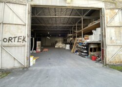 Здається спеціальне приміщення на вул. Гонти, площа 700 кв.м фото 22 Здається спеціальне приміщення на вул. Гонти, площа 700 кв.м фото 22