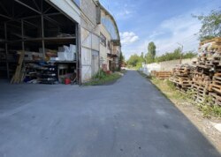 Здається спеціальне приміщення на вул. Гонти, площа 700 кв.м фото 15 Здається спеціальне приміщення на вул. Гонти, площа 700 кв.м фото 15