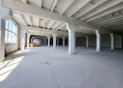 Здається комерційне приміщення на вул. Академіка Янгеля, площа 6000 кв.м фото 1 Здається комерційне приміщення на вул. Академіка Янгеля, площа 6000 кв.м фото 1