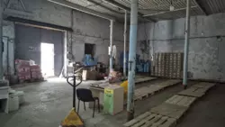   200     .  3
