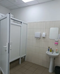   , ,   8