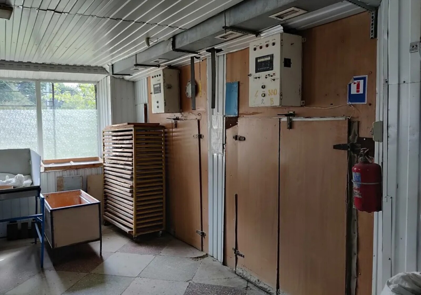 Здається спеціальне приміщення на вул. Гонти 34В, площа 420 кв.м під виробництво фото 1 Здається спеціальне приміщення на вул. Гонти 34В, площа 420 кв.м під виробництво фото 1