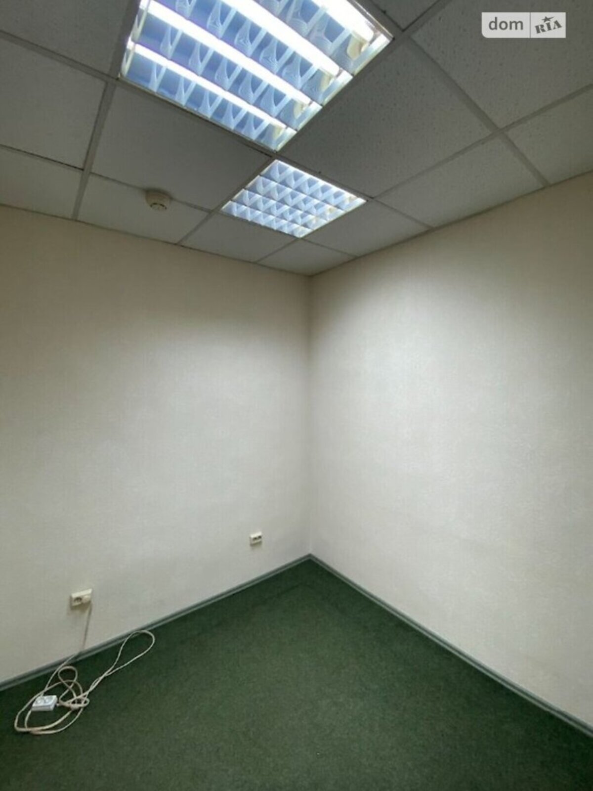 Сдам в аренду офисное помещение: (Open space + отдельная комната) фото 1 Сдам в аренду офисное помещение: (Open space + отдельная комната) фото 1