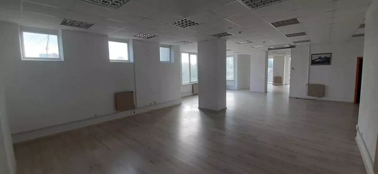 Оренда офісу, 104 кв.м, вул. Мечнікова фото 1 Оренда офісу, 104 кв.м, вул. Мечнікова фото 1