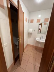 Здається офіс Київ, Печерський, Институтская ул., 16, м. Хрещатик фото 10 Здається офіс Київ, Печерський, Институтская ул., 16, м. Хрещатик фото 10