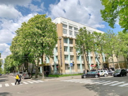 Здаються офісні приміщення 1 500 м2 по вул.Г.Кондратьєва (Кірова) 20 фото 1 Здаються офісні приміщення 1 500 м2 по вул.Г.Кондратьєва (Кірова) 20 фото 1