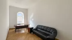  ,   30/10, 2 , 190.  7