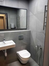     Royal Tower, . , 37  10