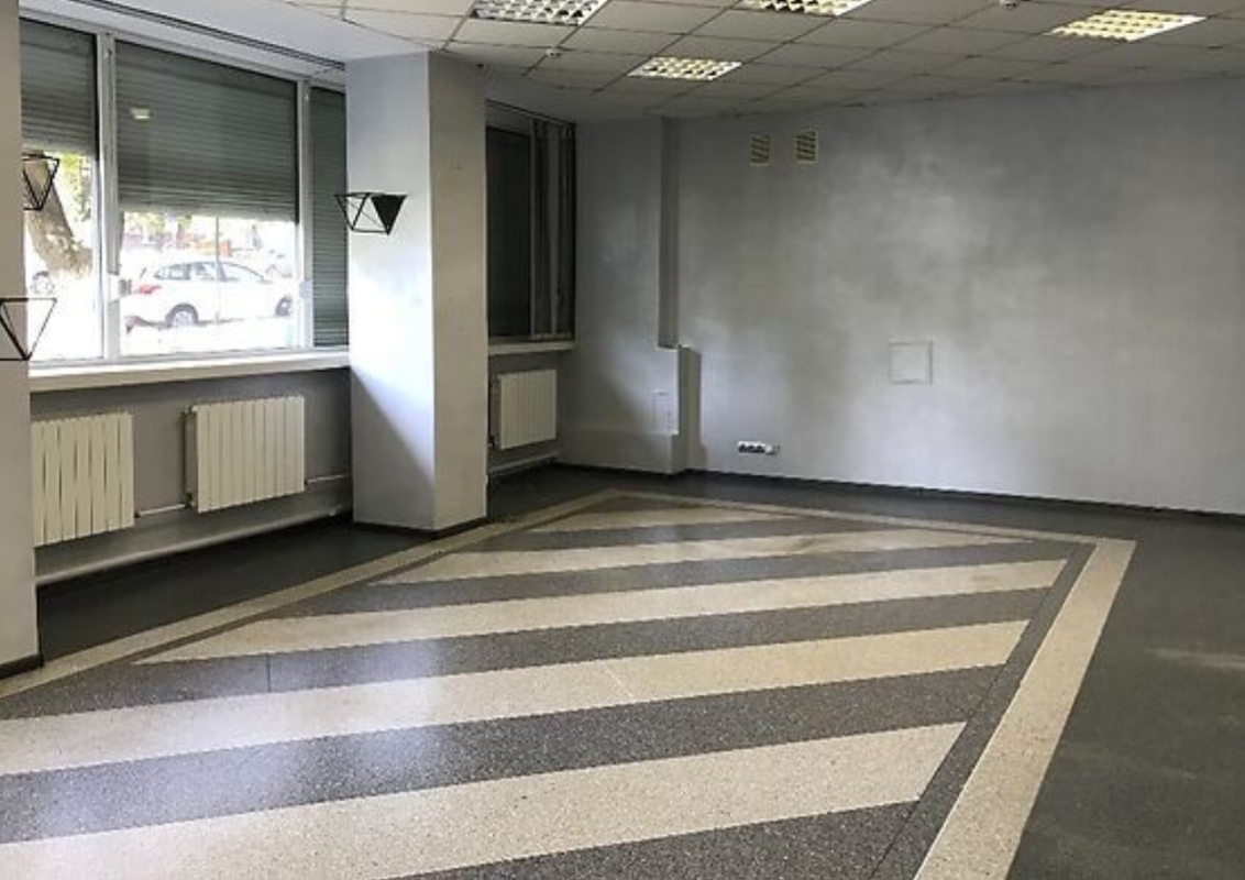 Сдам фасадное помещение Шевченковский р-н фото 1 Сдам фасадное помещение Шевченковский р-н фото 1