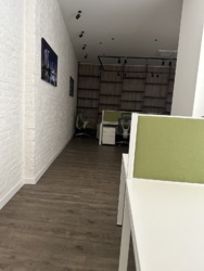 Продаж офісного приміщення фото 13 Продаж офісного приміщення фото 13