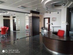 Аренда 22 долл / 1 кв.м. VIP офис с ремонтом и мебелью на Позняках! Киев, Дарницкий р-н, м. Позняки, ул. Мишуги , д. 2, 3 этаж. фото 1 Аренда 22 долл / 1 кв.м. VIP офис с ремонтом и мебелью на Позняках! Киев, Дарницкий р-н, м. Позняки, ул. Мишуги , д. 2, 3 этаж. фото 1