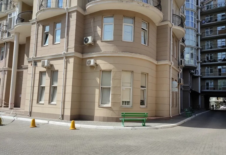 Офисное помещение возле парка Шевченко, ЖК 'Сабанский'. фото 1 Офисное помещение возле парка Шевченко, ЖК 'Сабанский'. фото 1