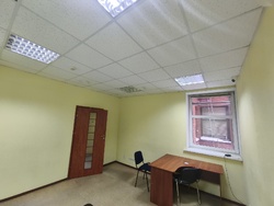 Оренда кабінету 15м з меблями, інтернетом та опаленням у центрі (LaSilpo. Босфор) фото 1 Оренда кабінету 15м з меблями, інтернетом та опаленням у центрі (LaSilpo. Босфор) фото 1