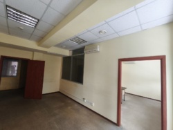 Аренда офиса 27м (2кабинета) на ул. Южной около статуи Атланта -LaSilpo фото 4 Аренда офиса 27м (2кабинета) на ул. Южной около статуи Атланта -LaSilpo фото 4