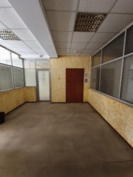 Аренда офиса 27м (2кабинета) на ул. Южной около статуи Атланта -LaSilpo фото 3 Аренда офиса 27м (2кабинета) на ул. Южной около статуи Атланта -LaSilpo фото 3