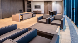   IQ Business Center  8