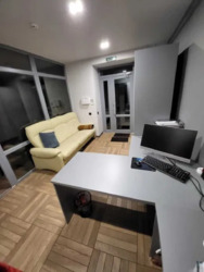 ������������ 13, 90 �2 � ��������, �������, �� ����.���. ����� �/�. ���� 4