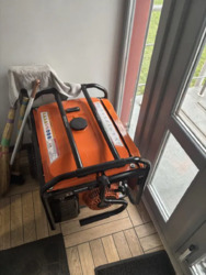 ������������ 13, 90 �2 � ��������, �������, �� ����.���. ����� �/�. ���� 16