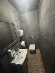 ������������ 13, 90 �2 � ��������, �������, �� ����.���. ����� �/�. ���� 15