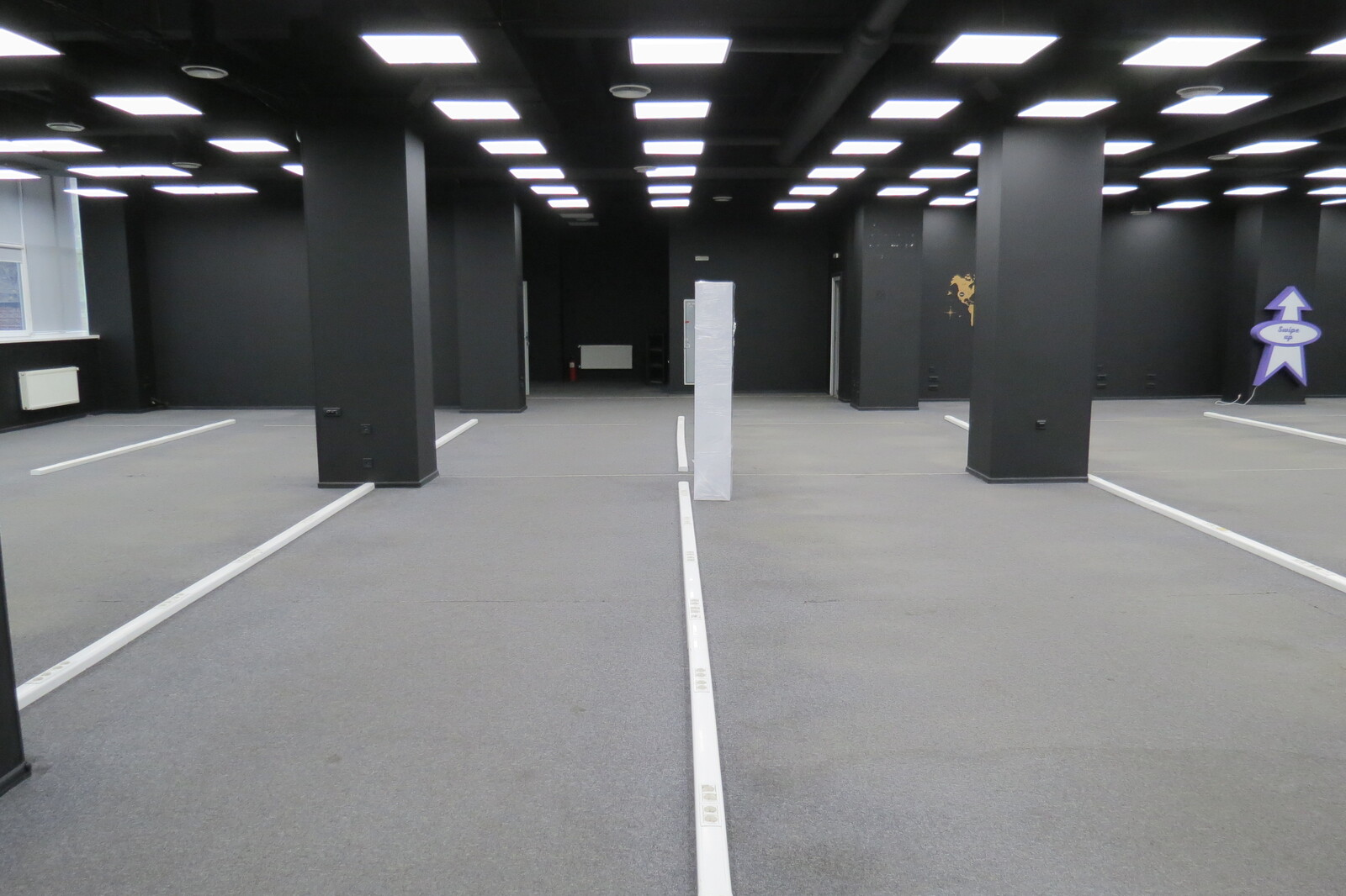      S 900 .. SUPER OPEN SPACE  1