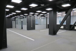      S 900 .. SUPER OPEN SPACE  2