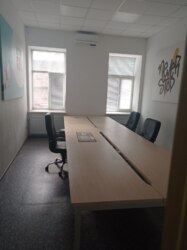 Здам у Центрі цілий поверх в оренду 254м2 обладнаний. фото 10 Здам у Центрі цілий поверх в оренду 254м2 обладнаний. фото 10