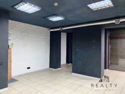 Приміщення з окремим входом на 12 квітня фото 9 Приміщення з окремим входом на 12 квітня фото 9