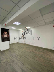 Здам приміщення в районі ТЦ Україна фото 1 Здам приміщення в районі ТЦ Україна фото 1