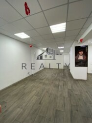 Здам приміщення в районі ТЦ Україна фото 3 Здам приміщення в районі ТЦ Україна фото 3