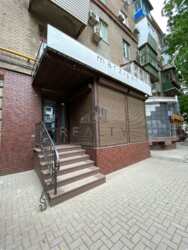 Здам приміщення в районі ТЦ Україна фото 14 Здам приміщення в районі ТЦ Україна фото 14