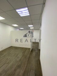 Здам приміщення в районі ТЦ Україна фото 10 Здам приміщення в районі ТЦ Україна фото 10