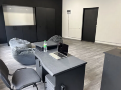 Новий офіс, центр міста, 35кв.м,вул.Шашкевича фото 5 Новий офіс, центр міста, 35кв.м,вул.Шашкевича фото 5