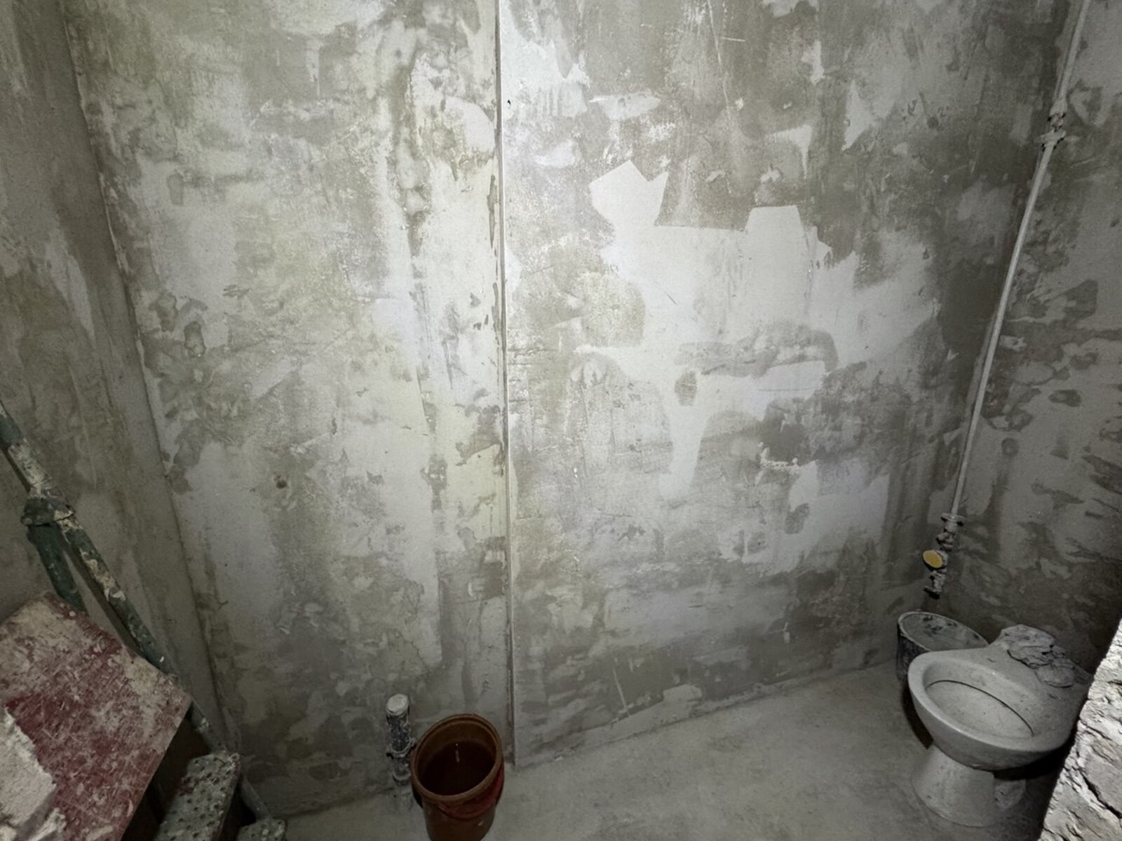 Сдам коммерческое помещение в жилом доме на Металлургов фото 1 Сдам коммерческое помещение в жилом доме на Металлургов фото 1