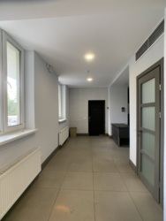 Печерсь, шоу-рум, салон, офіс 104 кв.м, окремий вхід фото 8 Печерсь, шоу-рум, салон, офіс 104 кв.м, окремий вхід фото 8