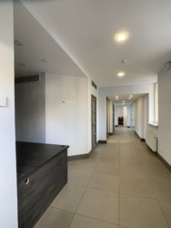 Печерсь, шоу-рум, салон, офіс 104 кв.м, окремий вхід фото 14 Печерсь, шоу-рум, салон, офіс 104 кв.м, окремий вхід фото 14