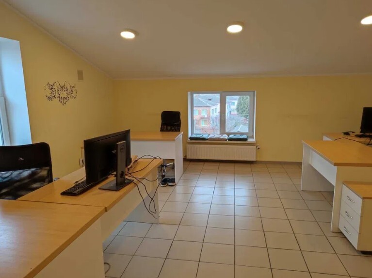 Здається офісне приміщення 198 кв.м. Ремонт фото 1 Здається офісне приміщення 198 кв.м. Ремонт фото 1