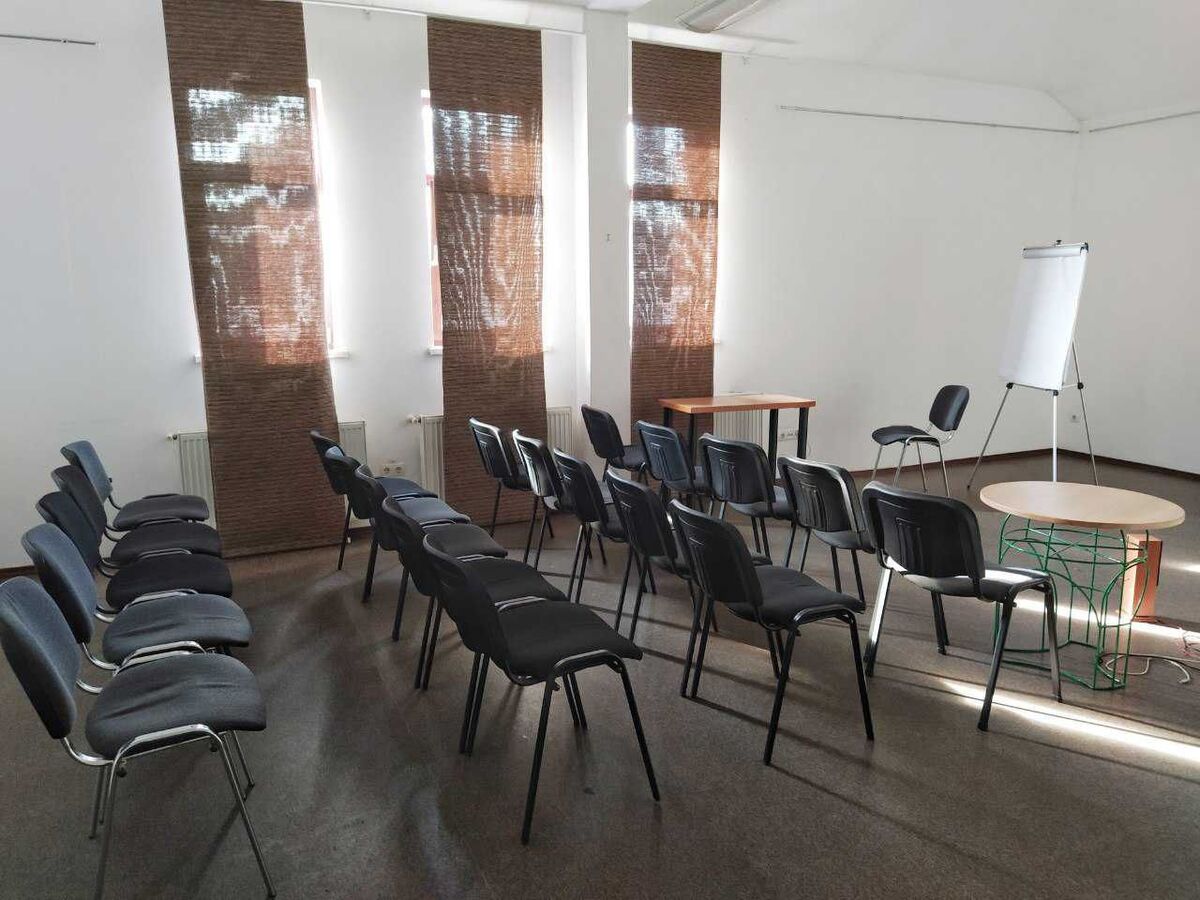 Здається офісне приміщення 50кв.м. Центр фото 1 Здається офісне приміщення 50кв.м. Центр фото 1