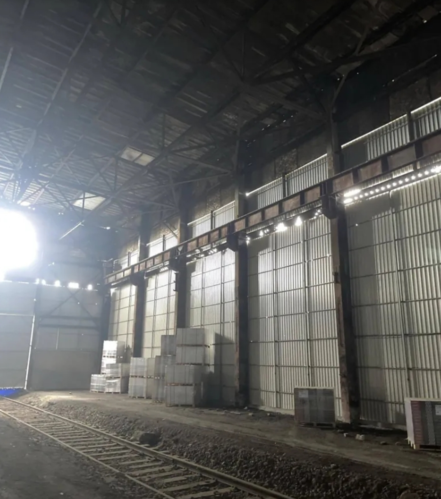 Здається комерційне виробниче приміщення загальною площею 2139 кв.м. фото 1 Здається комерційне виробниче приміщення загальною площею 2139 кв.м. фото 1