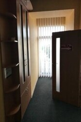 Здається офісне приміщення 1 кабінет. Центр міста 20 кв.м. фото 2 Здається офісне приміщення 1 кабінет. Центр міста 20 кв.м. фото 2
