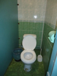 Здається офісне приміщення, 1 кімната, 37 м2 в р-ні 'Вишенька' фото 3 Здається офісне приміщення, 1 кімната, 37 м2 в р-ні 'Вишенька' фото 3