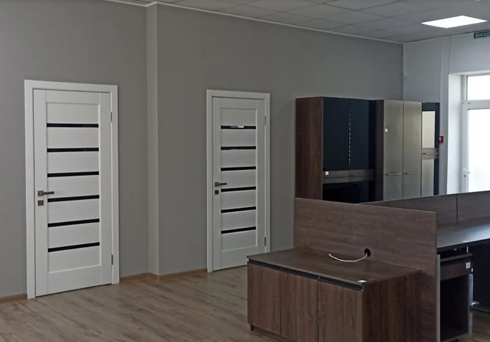 Здається офісне приміщення в Центрі міста. 115 кв.м. Ремонт. Окремий вхід. фото 1 Здається офісне приміщення в Центрі міста. 115 кв.м. Ремонт. Окремий вхід. фото 1