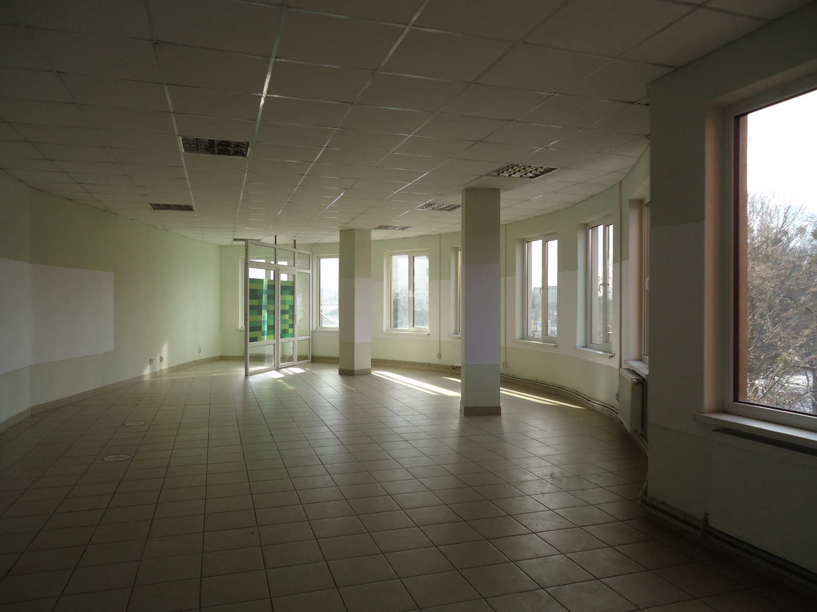 Здається офіс 70 кв.м. Просторий, світлий. Центр. фото 1 Здається офіс 70 кв.м. Просторий, світлий. Центр. фото 1