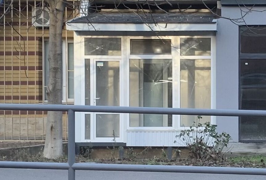 Здається офісне приміщення 1-й поверх, центральна частина міста 40 кв.м. фото 1 Здається офісне приміщення 1-й поверх, центральна частина міста 40 кв.м. фото 1