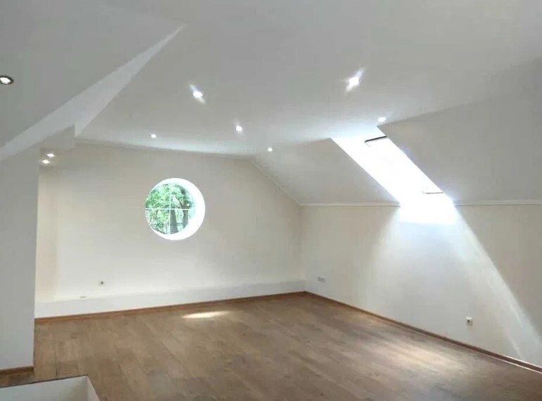 Здається офісне приміщення з ремонтом, 60 кв.м. Центр міста. фото 1 Здається офісне приміщення з ремонтом, 60 кв.м. Центр міста. фото 1