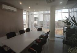 Оренда офісного приміщення на вул. Праведників світу. Ремонт. фото 2 Оренда офісного приміщення на вул. Праведників світу. Ремонт. фото 2